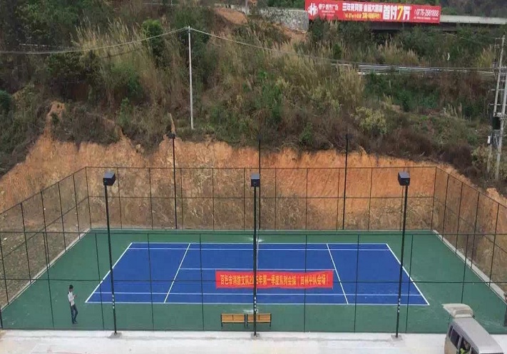 網球場案例