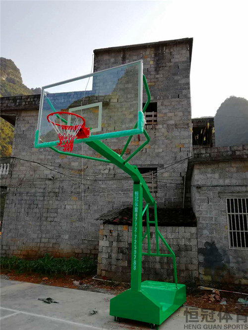 廣西籃球架